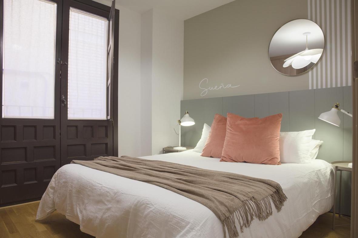 Apartamento Palacio Descalzos Tudela Kültér fotó
